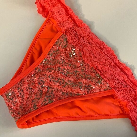 Beach Bunny Mystic Shine Bikini Bottom - Picture 5 of 9